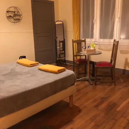 Privee A La Campagne Salle De Bain Et Wc Prives Bed & Breakfast Barbuise